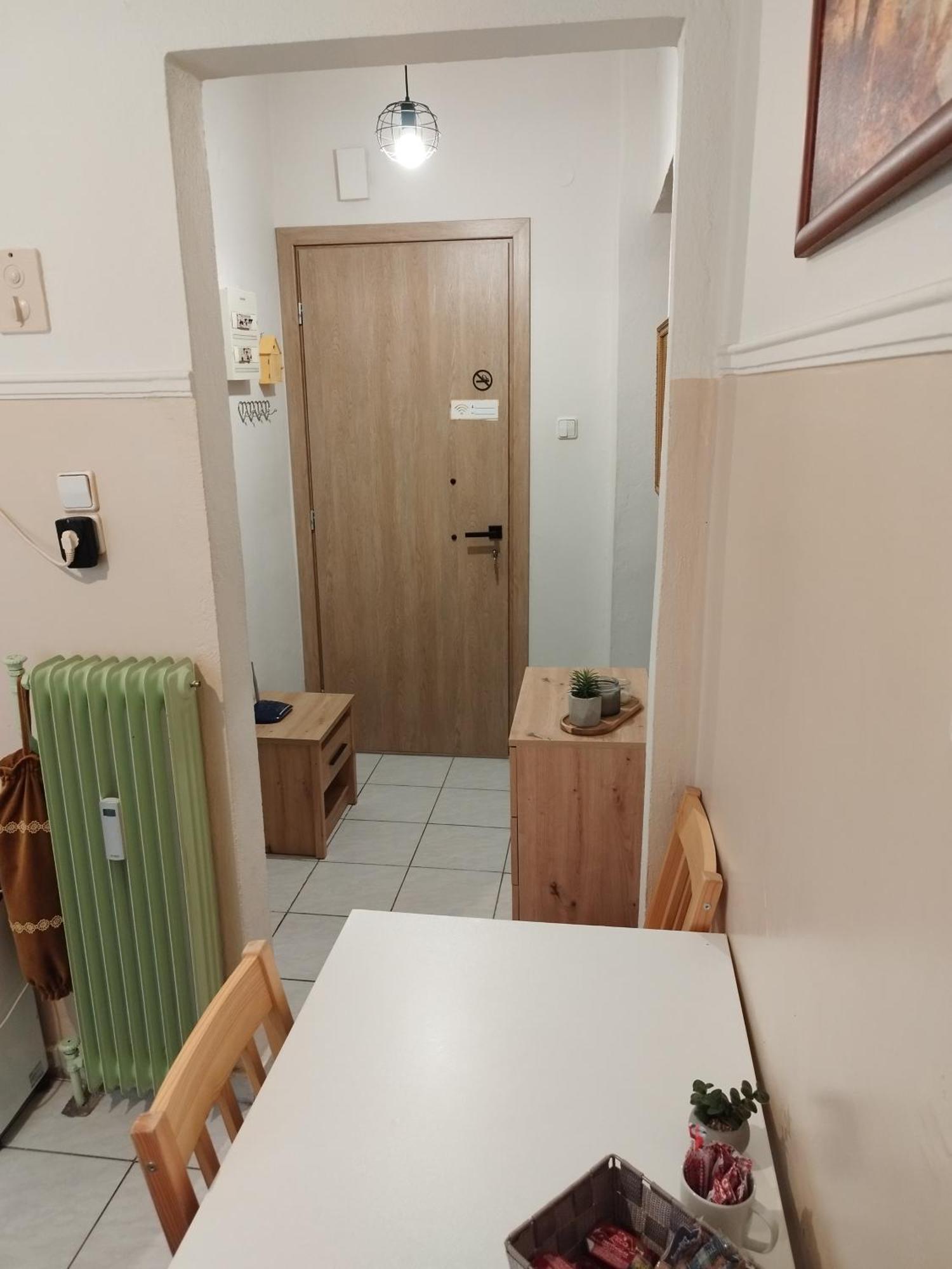 Evaggelia'S Apartments 1 Διαμονή Στο Κέντρο Kozani Exteriör bild